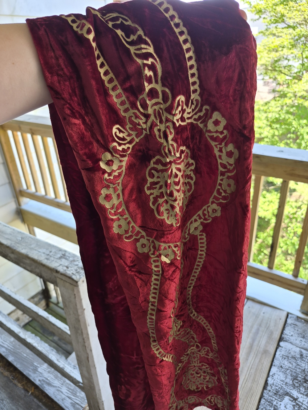 MOMA Burgundy & Gold Velvet Scarf